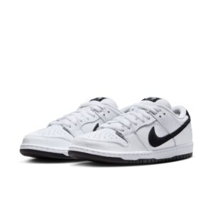 Dunk Low Pro - White / Black