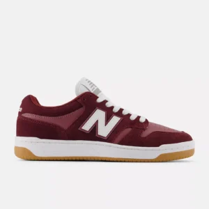 480 - Burgundy / White