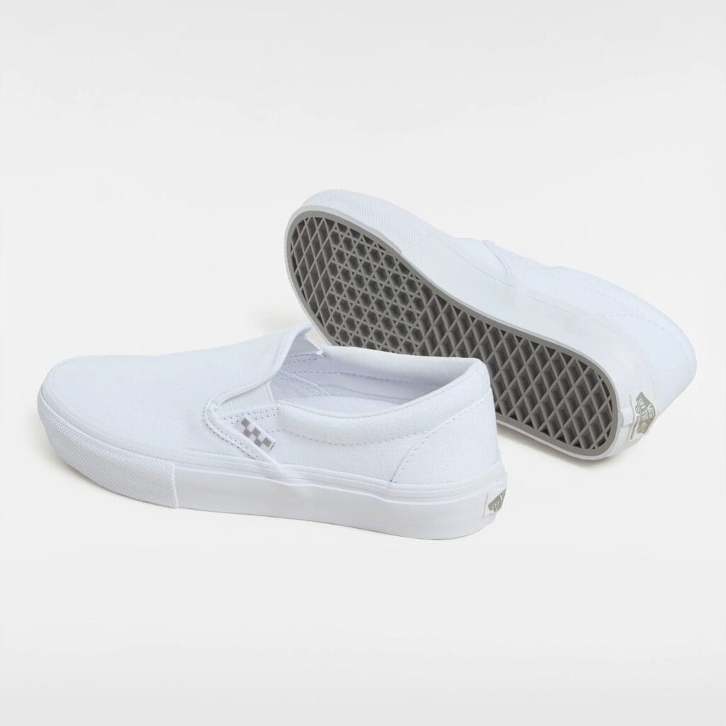 Vans Slip on True white ismoetric side under